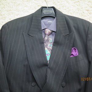 Donna Karan Black/Grey 44R  Full ensemble Men’s Suit